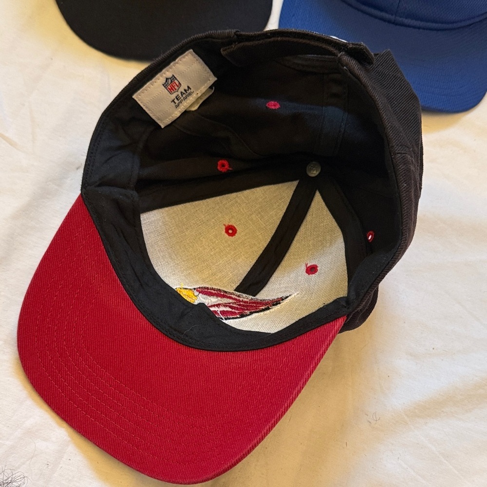 Lot of 4 boys Sports Team Logo Caps mlb baseball - Picture 7 of 9